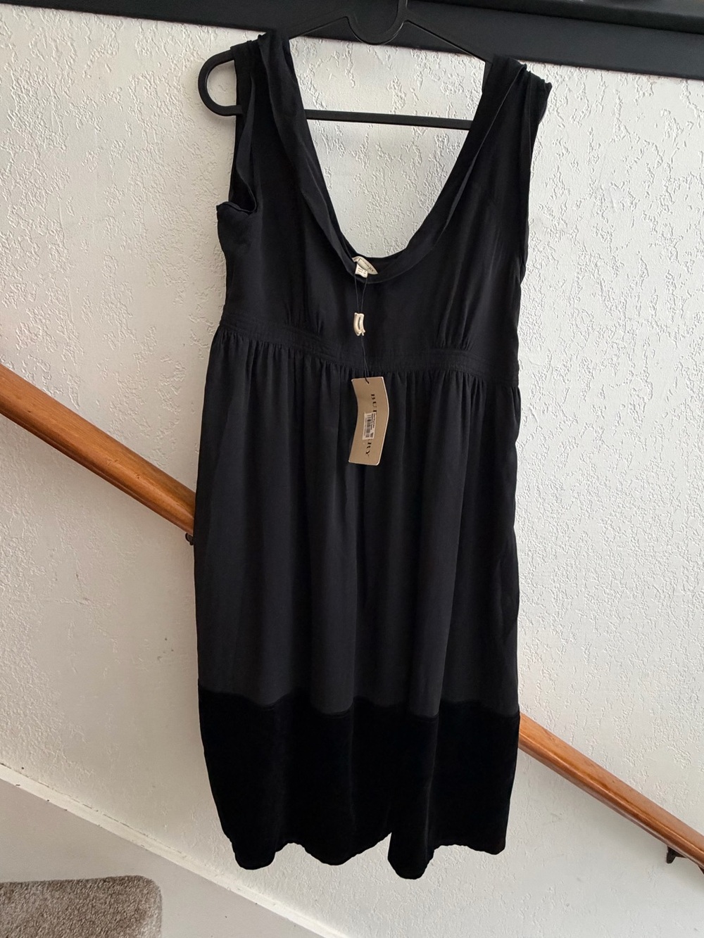 Burberry Black V-Neck Sleeveless Dress